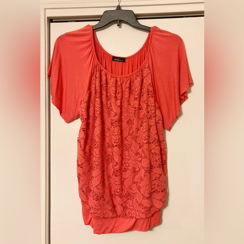 Women’s Blouse